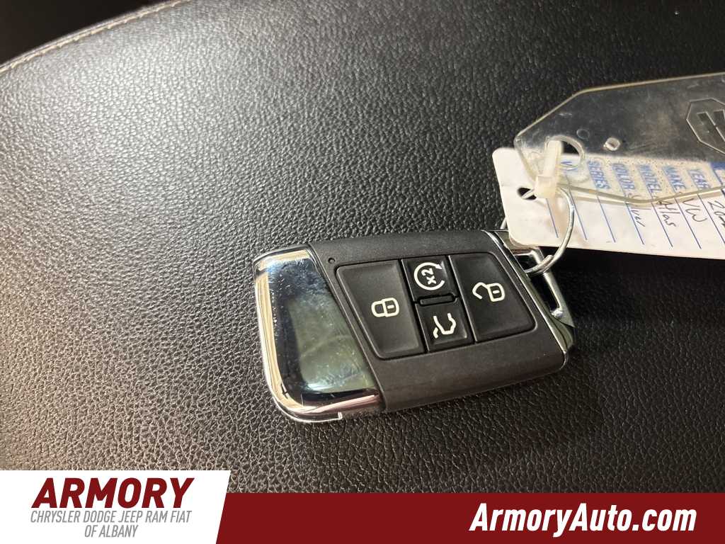 Thumbnail: 2022 Volkswagen Atlas - 22