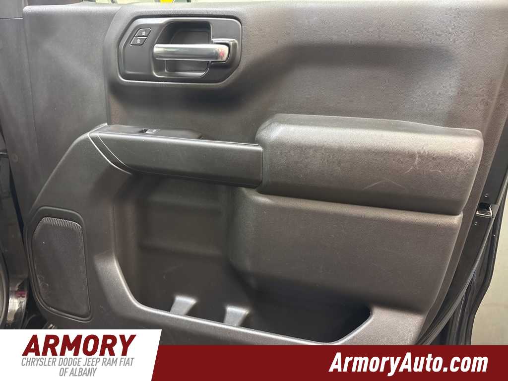 Thumbnail: 2020 Chevrolet Silverado 1500 - 30