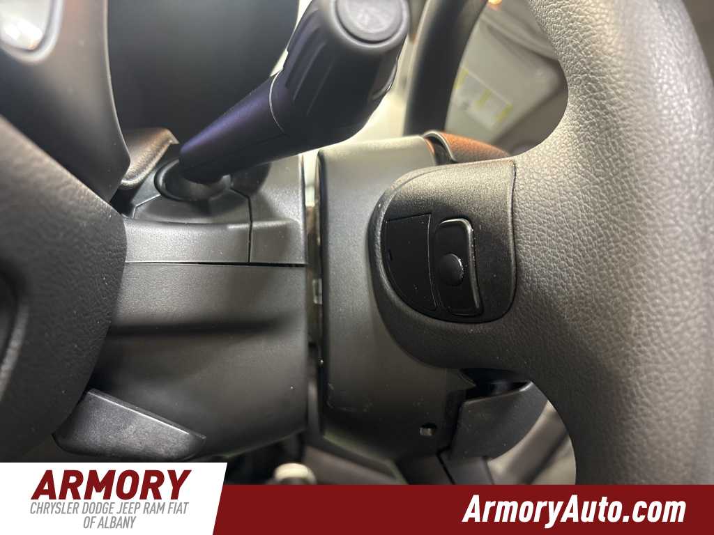 Thumbnail: 2023 Jeep Renegade - 11