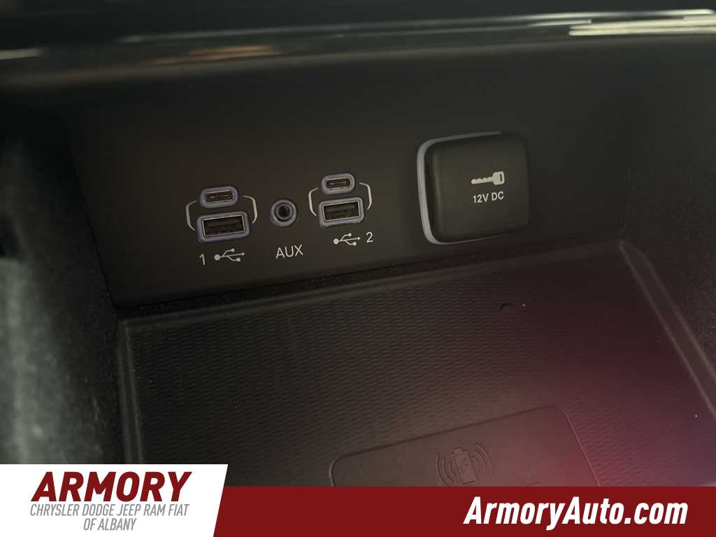 Thumbnail: 2022 Jeep Grand Cherokee - 19