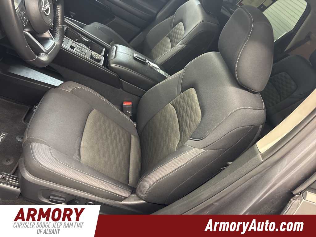 Thumbnail: 2024 Nissan Pathfinder - 12