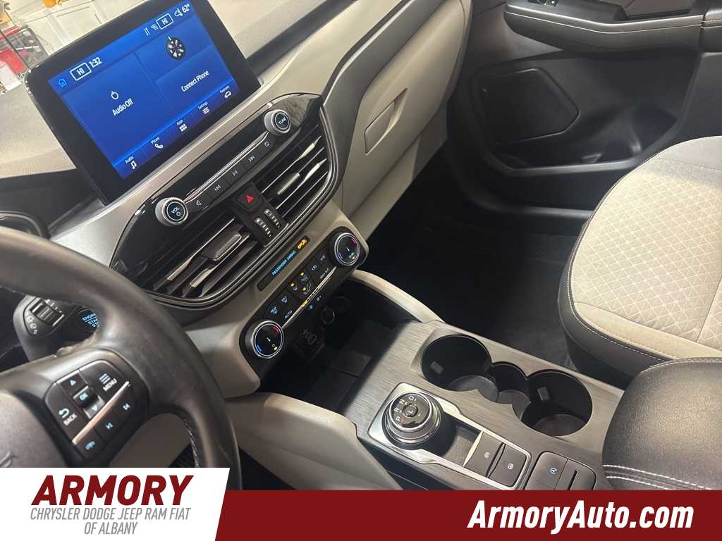 Thumbnail: 2024 Ford Escape - 14