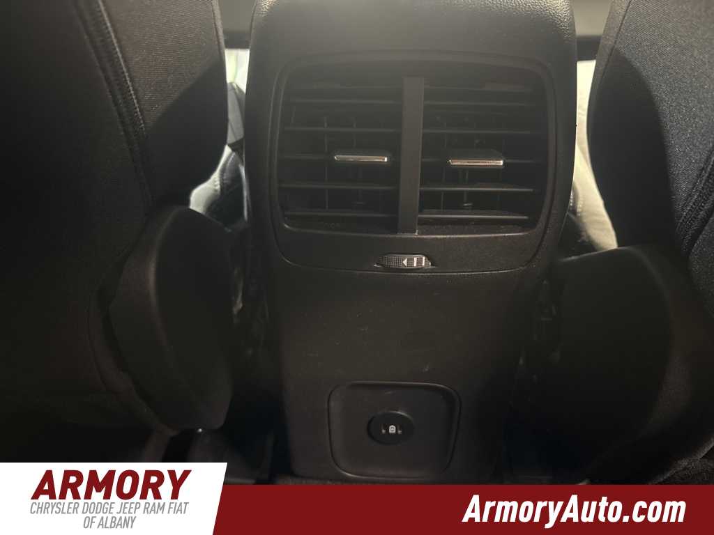 Thumbnail: 2024 Ford Escape - 32