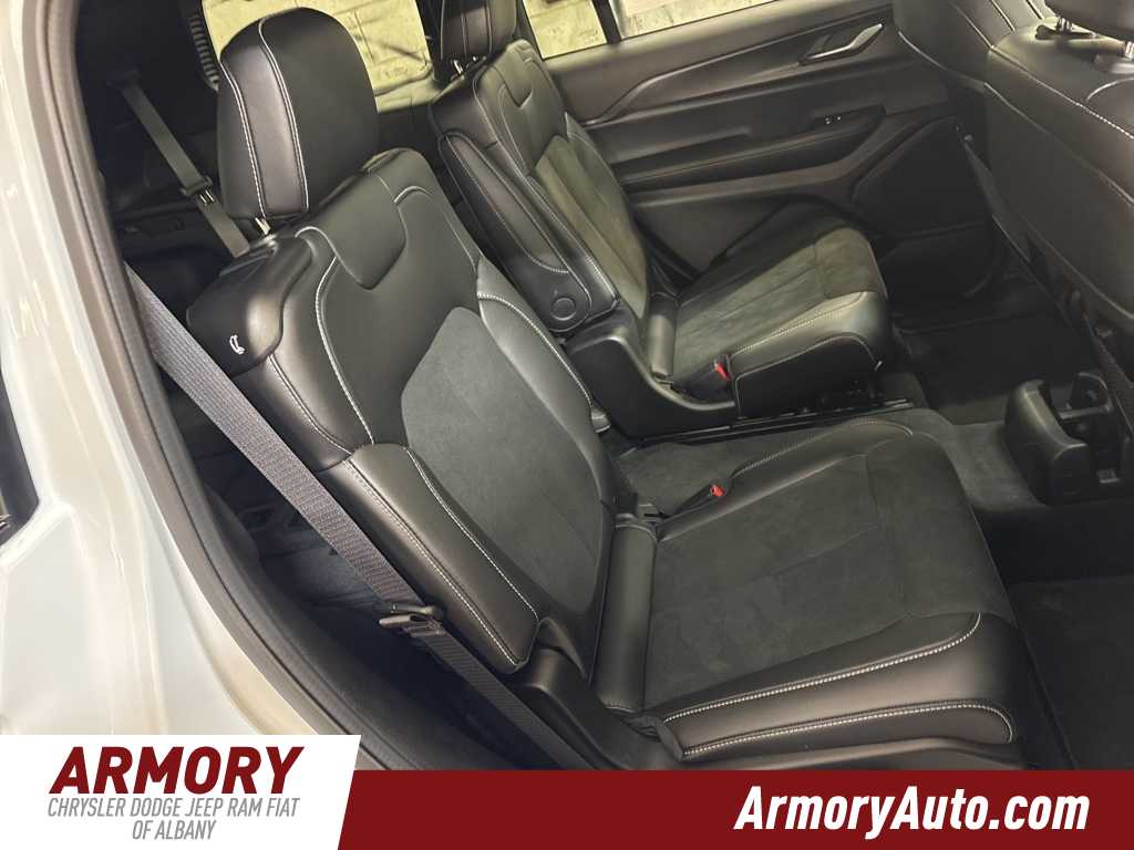 Thumbnail: 2025 Jeep Grand Cherokee L - 34