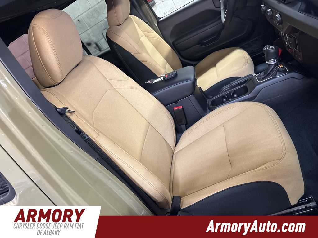 Thumbnail: 2026 Jeep Wrangler - 34