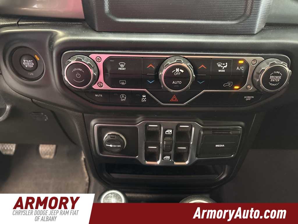 Thumbnail: 2020 Jeep Gladiator - 20