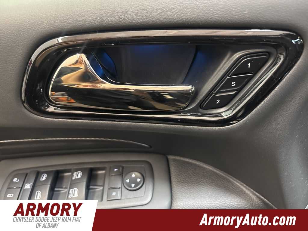 Thumbnail: 2026 Dodge Durango - 8