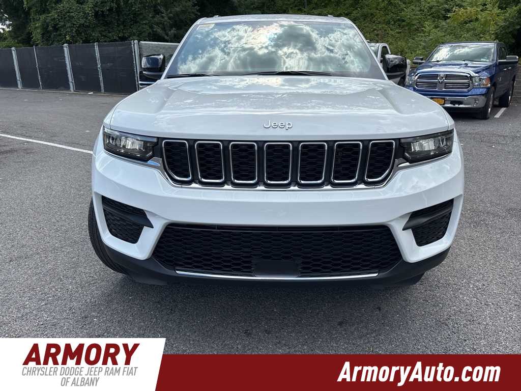 Thumbnail: 2025 Jeep Grand Cherokee - 2