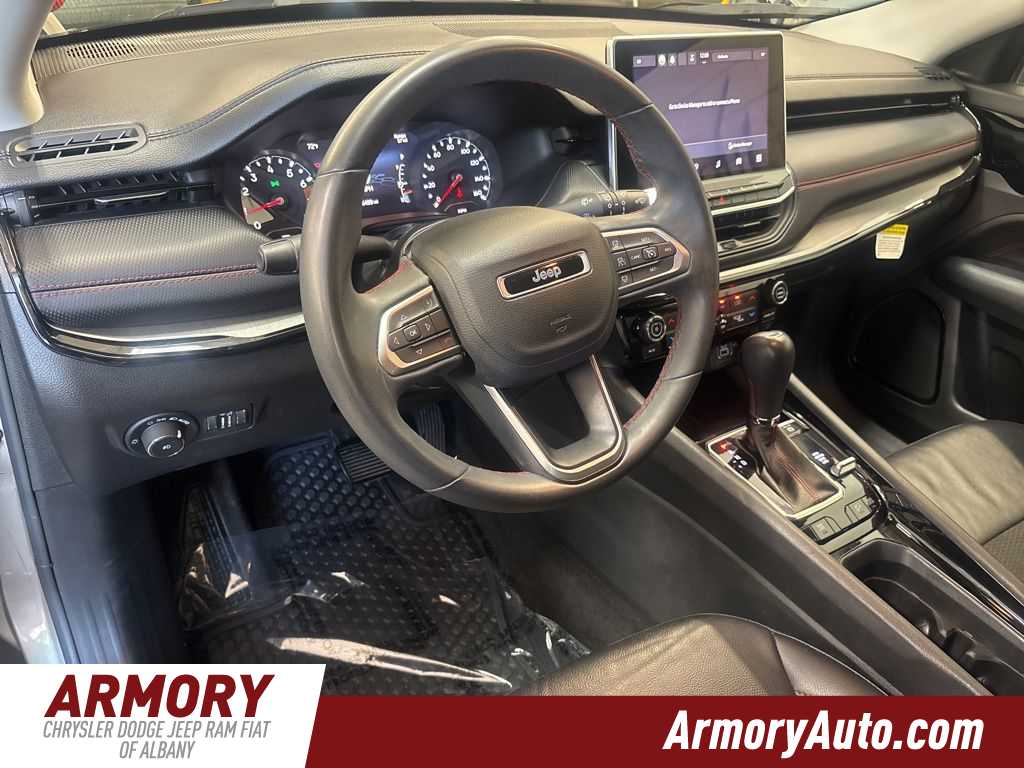 Thumbnail: 2022 Jeep Compass - 9