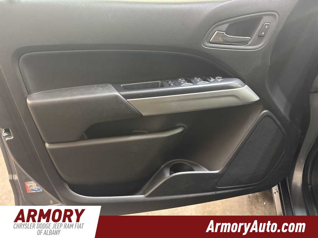 Thumbnail: 2022 Chevrolet Colorado - 7