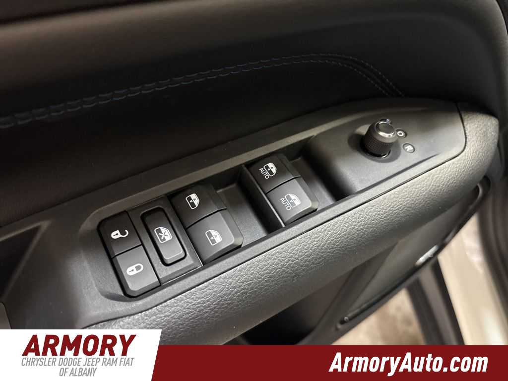 Thumbnail: 2026 Jeep Compass - 8