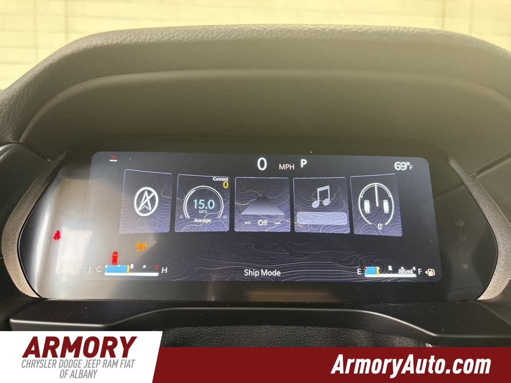 Thumbnail: 2025 Jeep Grand Cherokee - 13