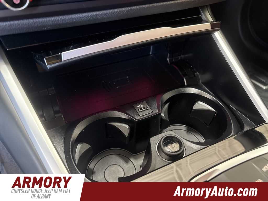 Thumbnail: 2024 BMW 2 Series - 23