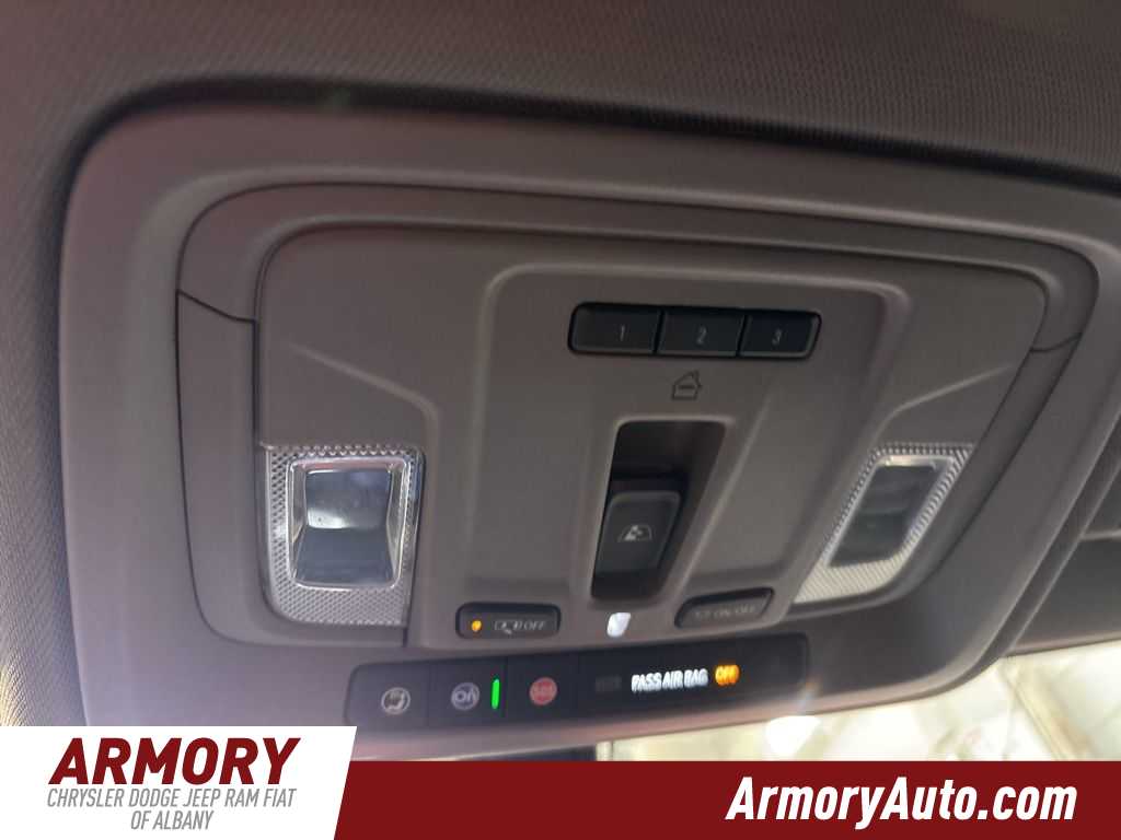 Thumbnail: 2020 Chevrolet Silverado 1500 - 25