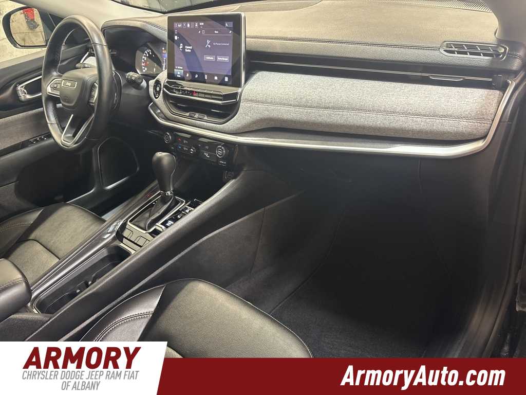 Thumbnail: 2022 Jeep Compass - 38