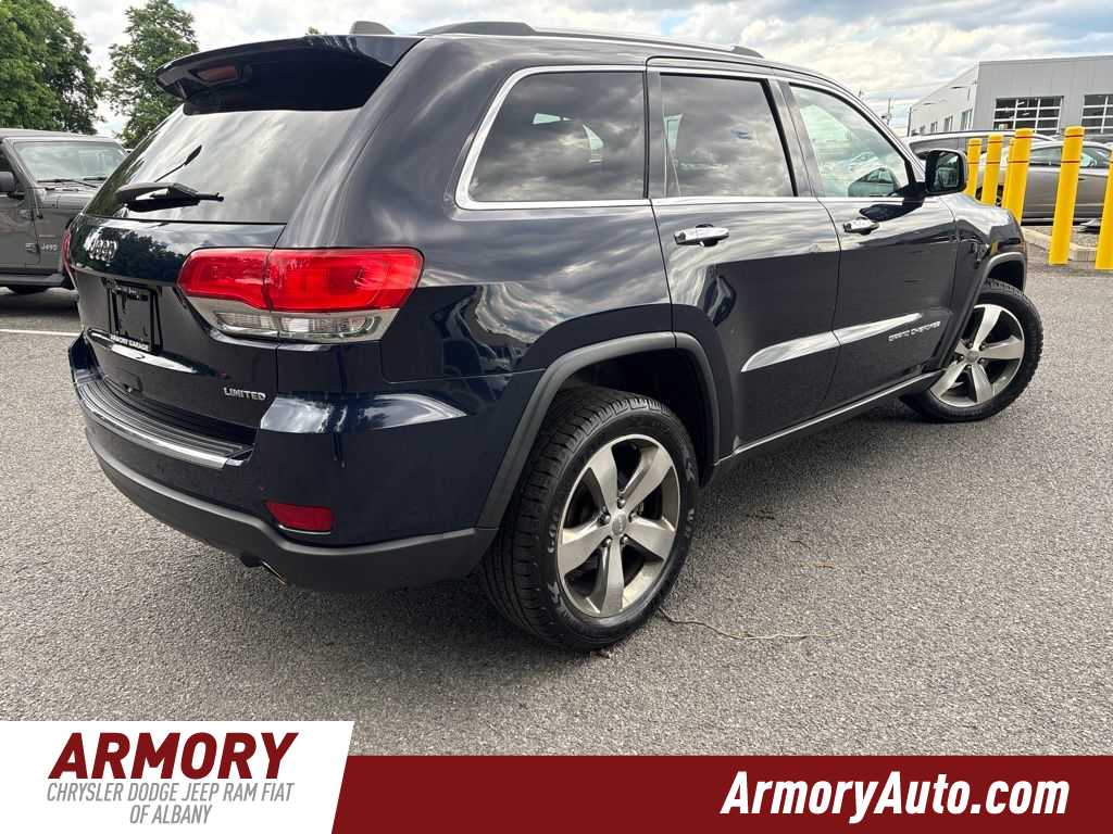 Thumbnail: 2015 Jeep Grand Cherokee - 4