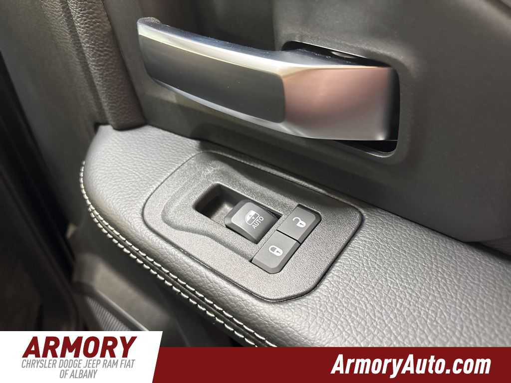 Thumbnail: 2026 RAM 2500 - 33