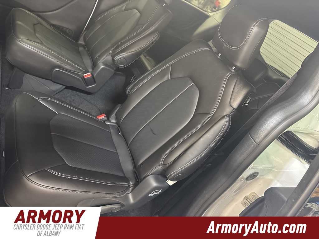 Thumbnail: 2026 Chrysler Pacifica - 23