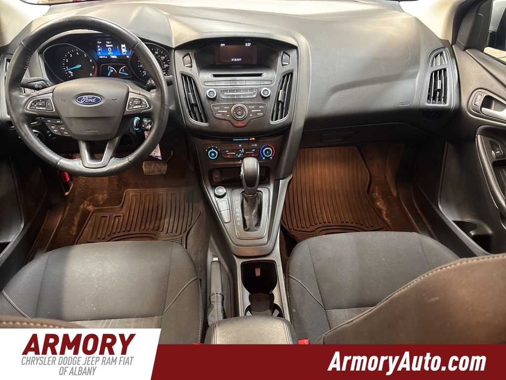 Thumbnail: 2017 Ford Focus - 32