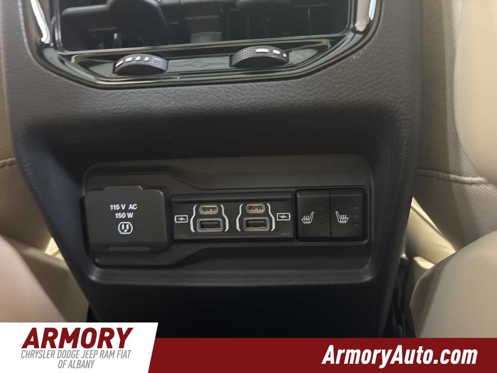 Thumbnail: 2025 Jeep Grand Cherokee - 29