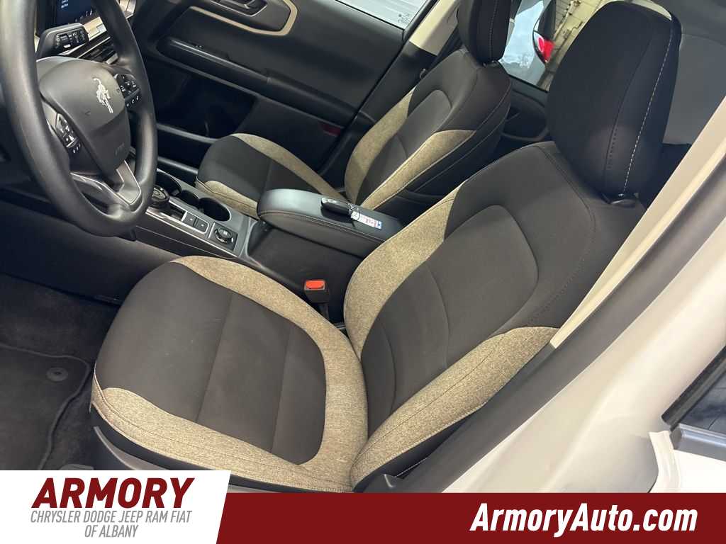 Thumbnail: 2025 Ford Bronco Sport - 12