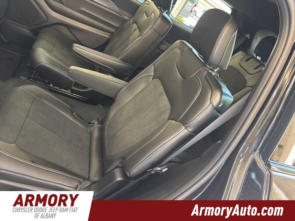 Thumbnail: 2025 Jeep Grand Cherokee L - 26