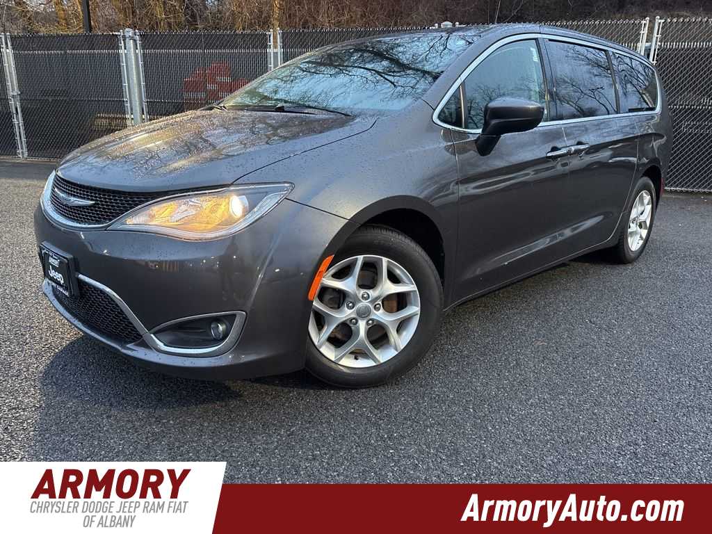 2017 Chrysler Pacifica Touring Plus -
                  Albany, NY