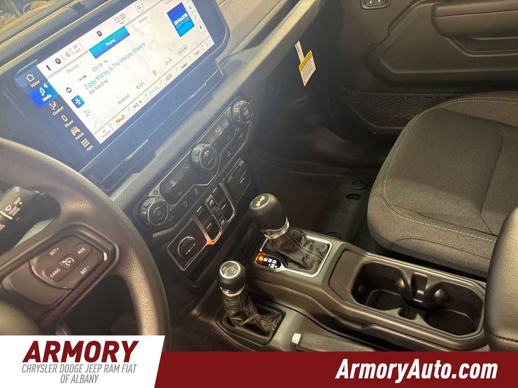 Thumbnail: 2026 Jeep Wrangler - 15