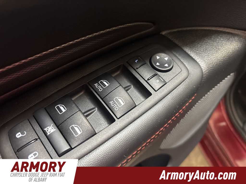 Thumbnail: 2025 Dodge Durango - 8