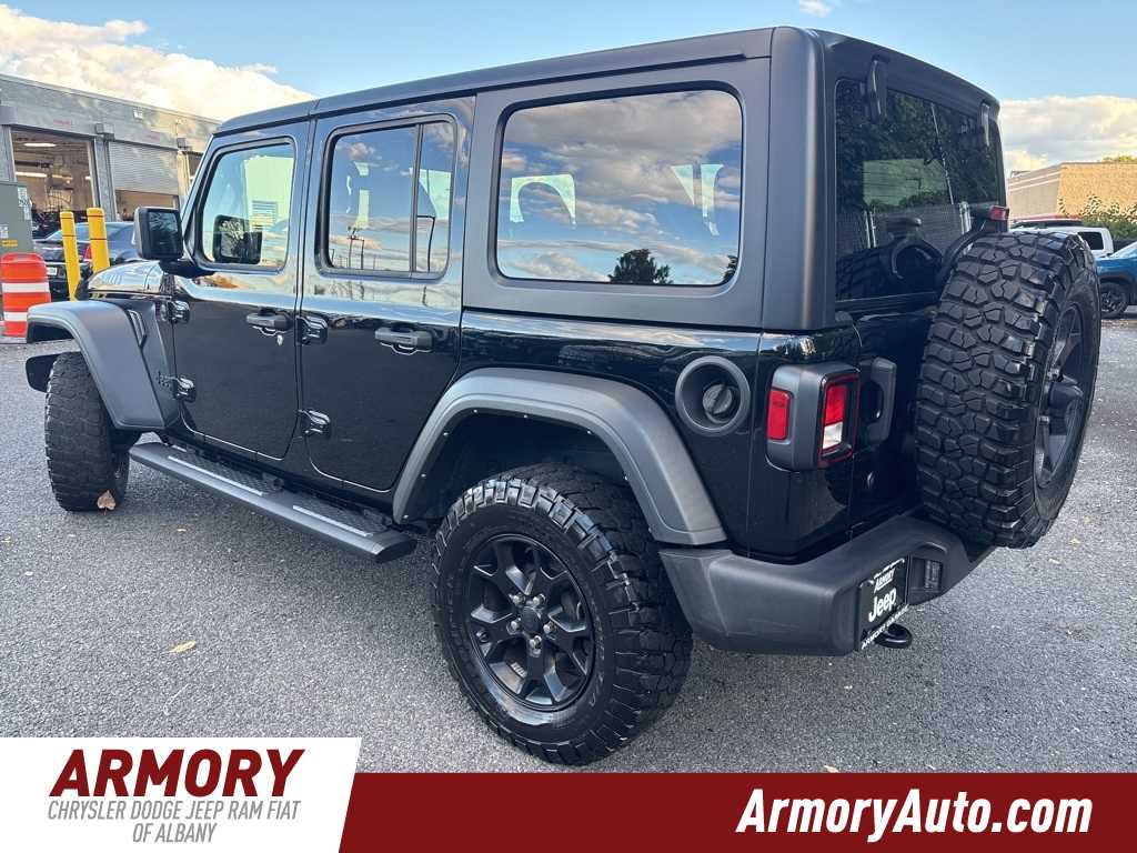 Thumbnail: 2022 Jeep Wrangler - 6