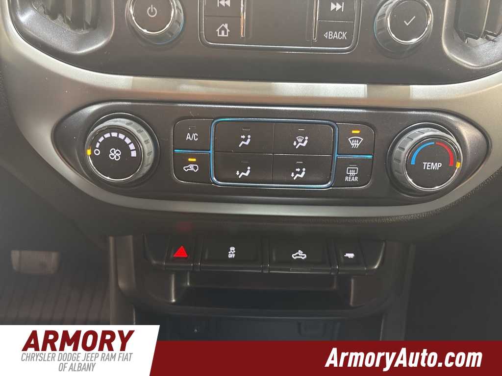 Thumbnail: 2022 Chevrolet Colorado - 18