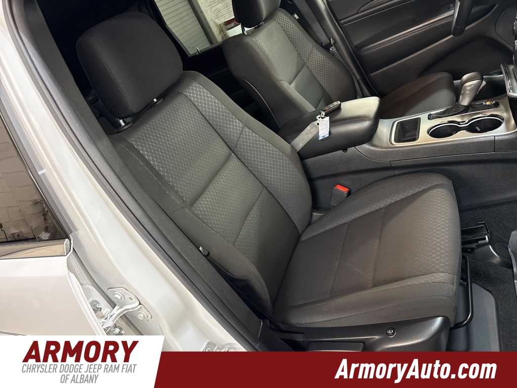 Thumbnail: 2019 Jeep Grand Cherokee - 36