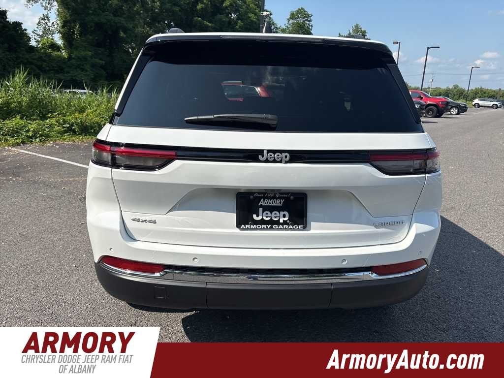 Thumbnail: 2025 Jeep Grand Cherokee - 5