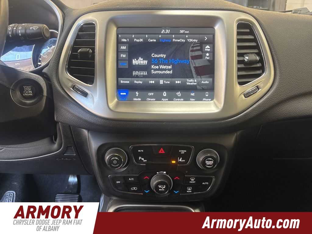 Thumbnail: 2018 Jeep Compass - 16