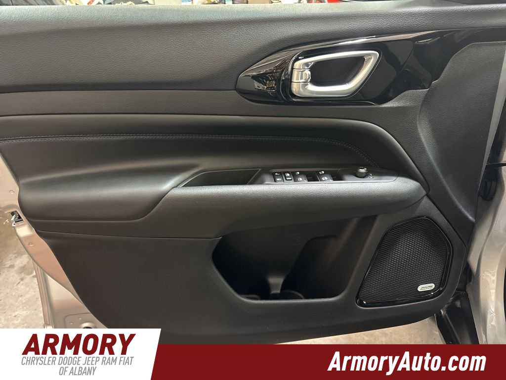 Thumbnail: 2026 Jeep Compass - 7