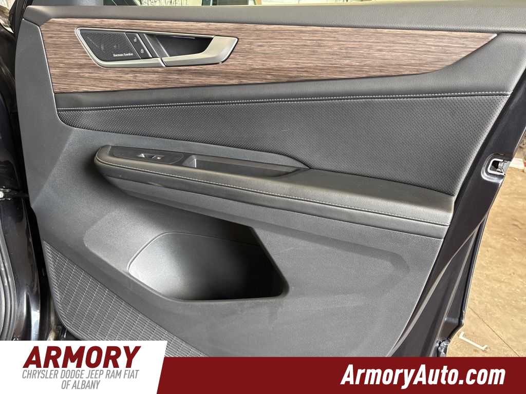 Thumbnail: 2024 Volkswagen Atlas - 43