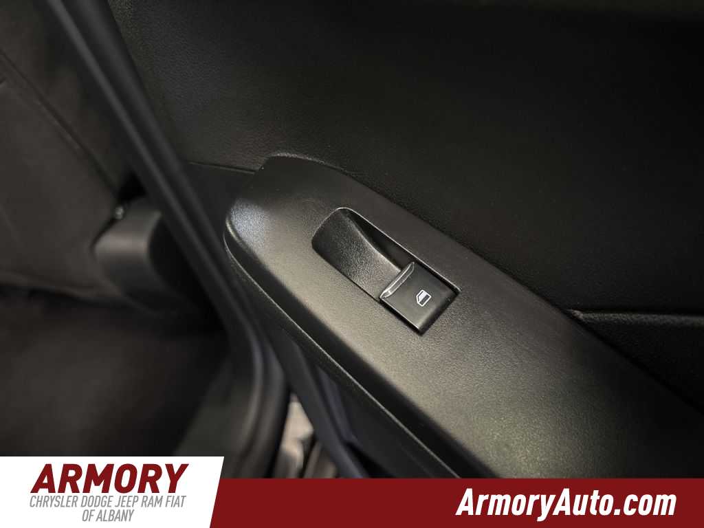 Thumbnail: 2024 Ford Escape - 31