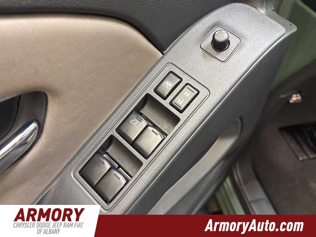 Thumbnail: 2022 Nissan Frontier - 8