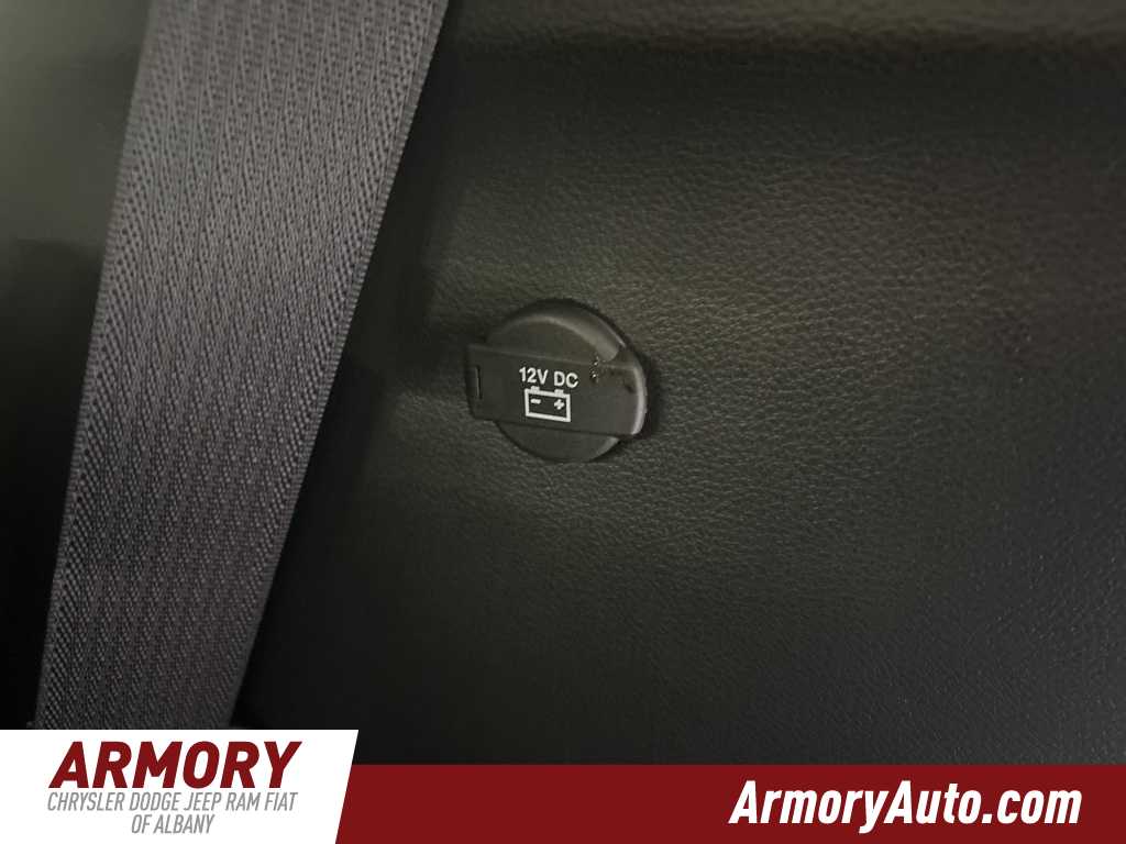 Thumbnail: 2026 Chrysler Pacifica - 27