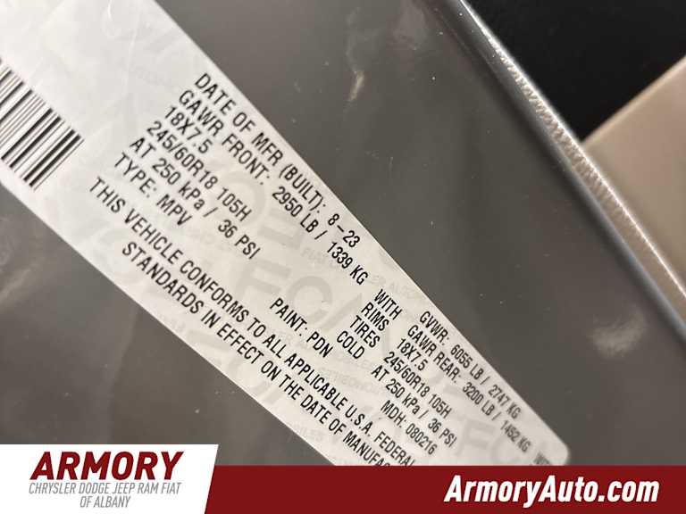 Thumbnail: 2023 Chrysler Pacifica - 43