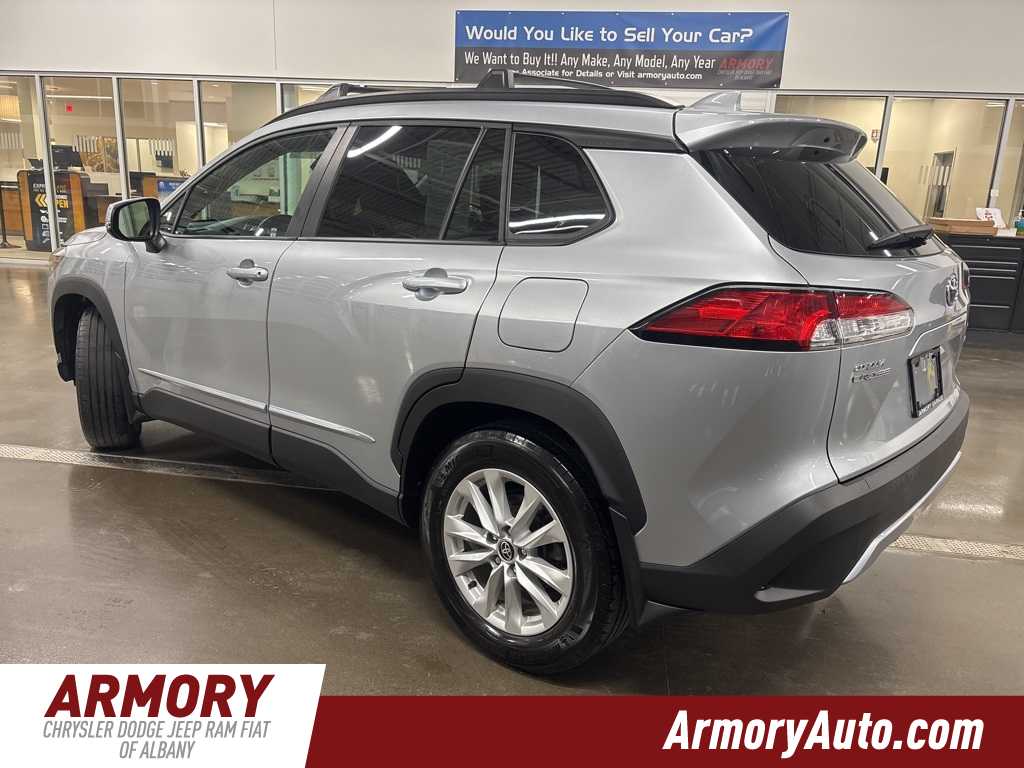 Thumbnail: 2022 Toyota Corolla Cross - 6