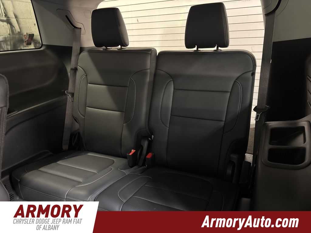 Thumbnail: 2023 GMC Acadia - 29