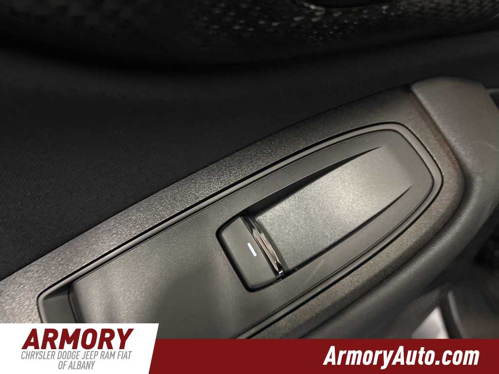 Thumbnail: 2022 Subaru Outback - 25