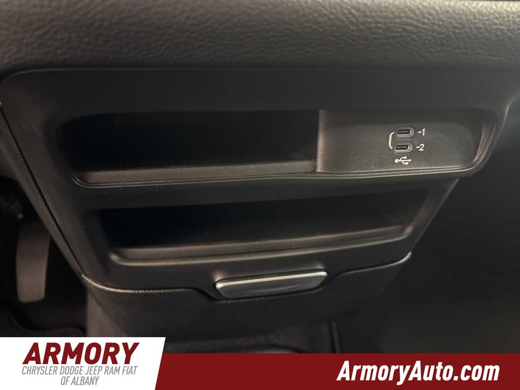 Thumbnail: 2026 Chrysler Pacifica - 17