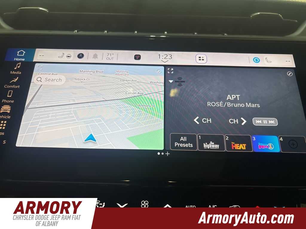 Thumbnail: 2026 Jeep Grand Cherokee - 17