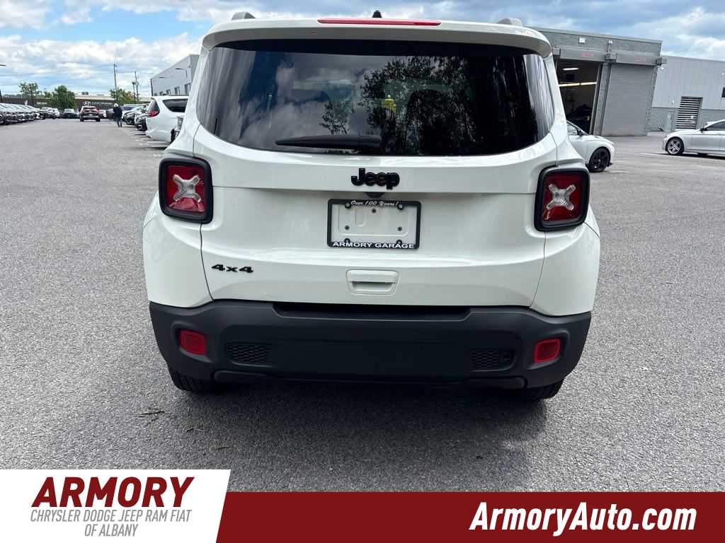 Thumbnail: 2023 Jeep Renegade - 5