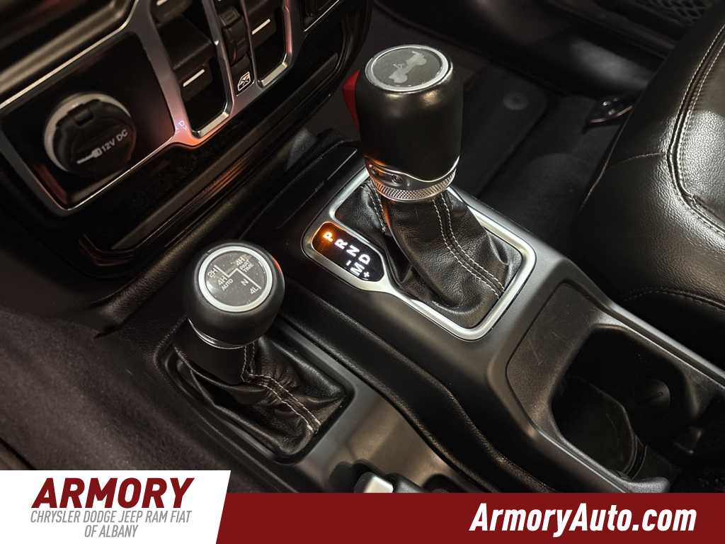 Thumbnail: 2022 Jeep Wrangler - 22