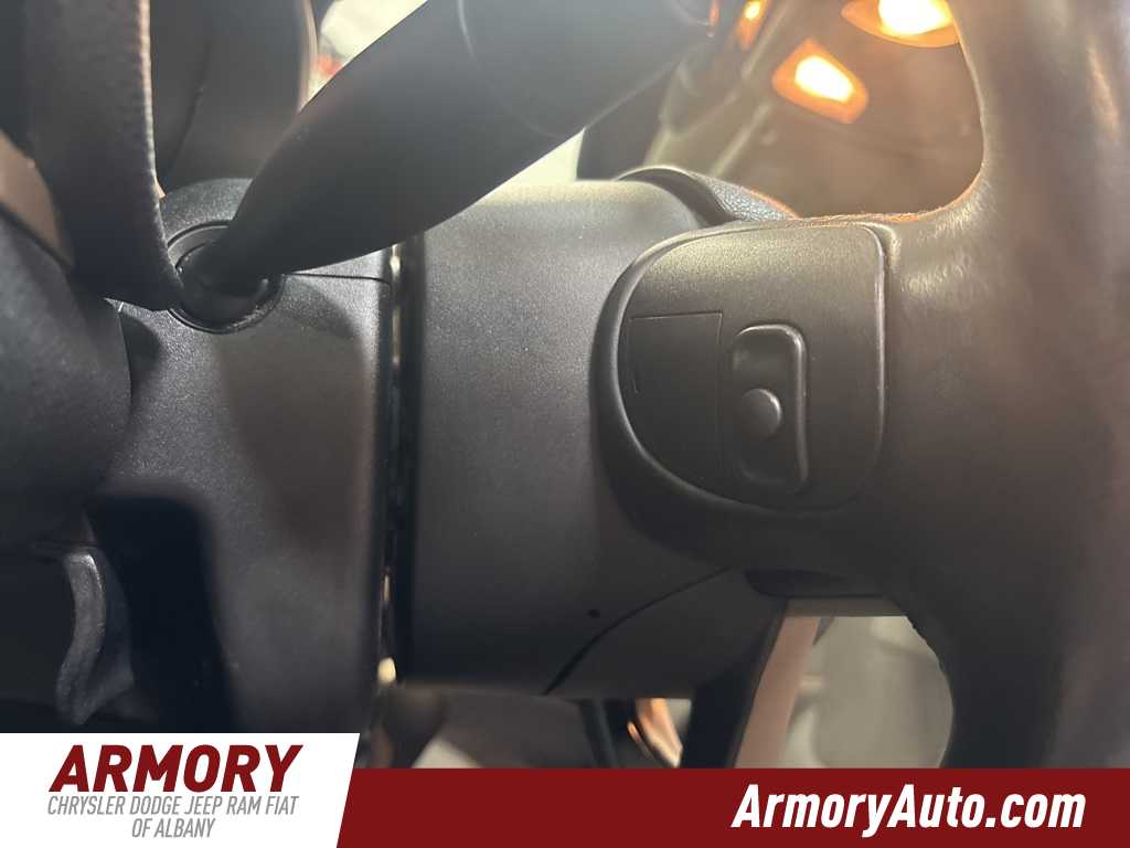 Thumbnail: 2017 Jeep Cherokee - 11