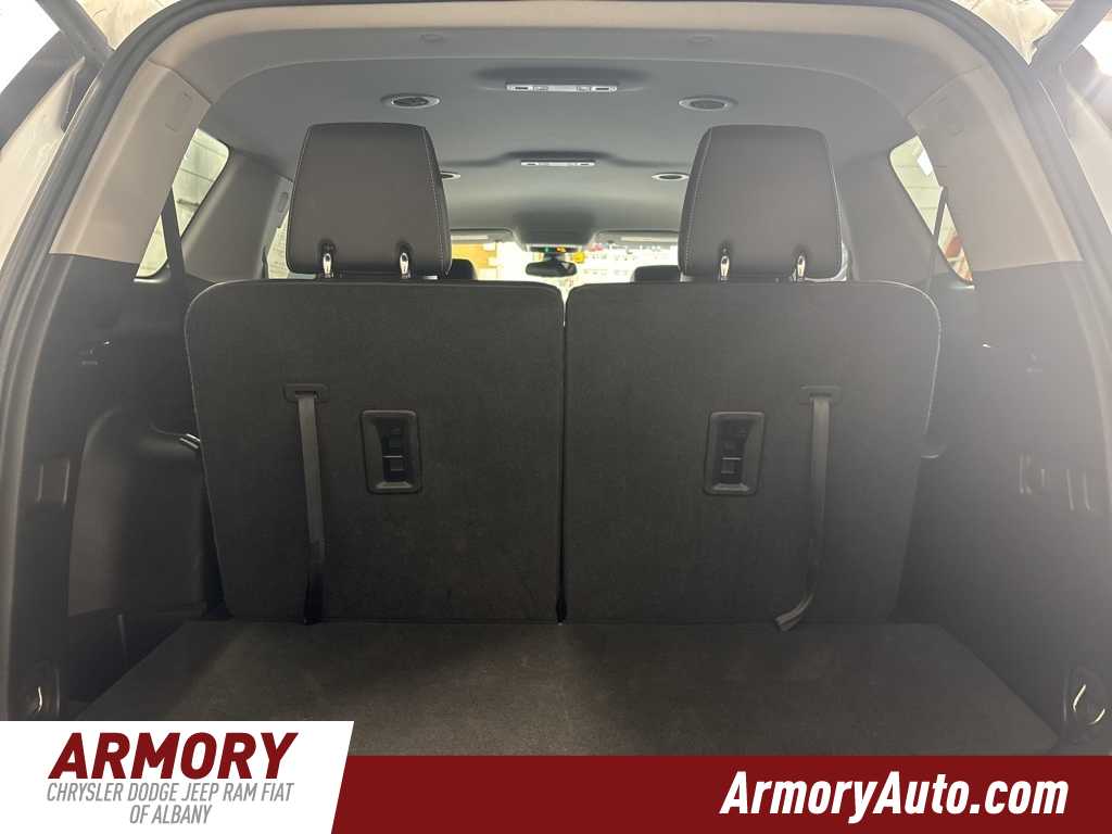 Thumbnail: 2023 GMC Acadia - 29