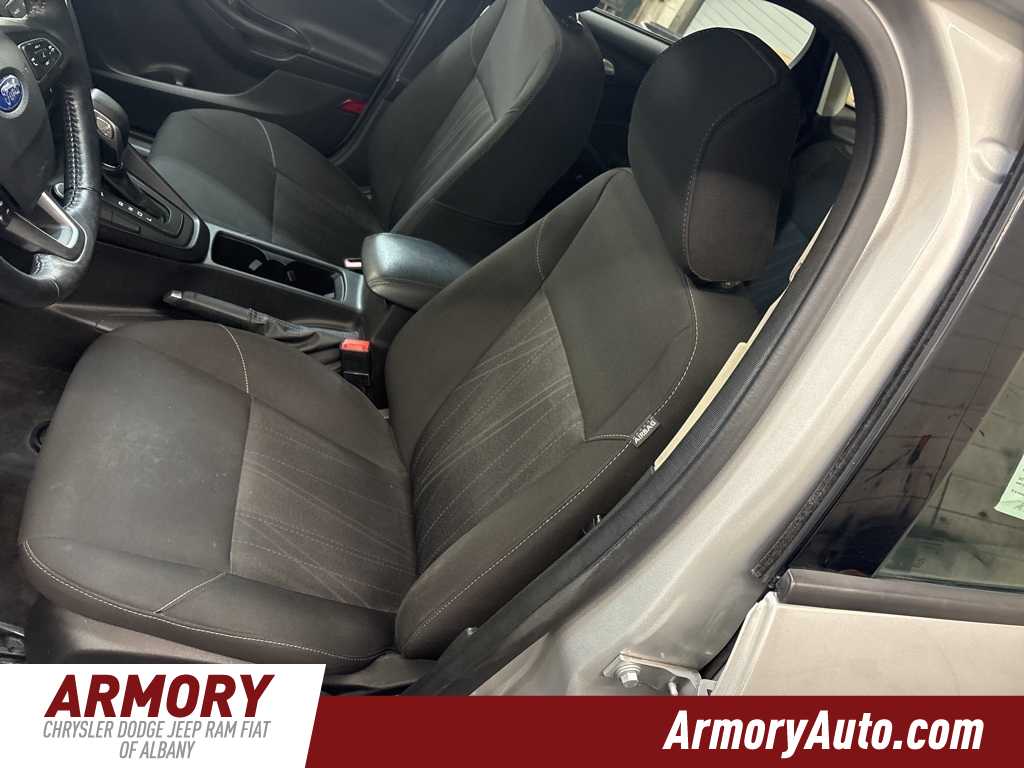 Thumbnail: 2017 Ford Focus - 12